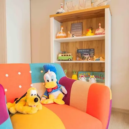 The House アパート *