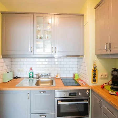 The House アパート オステンド